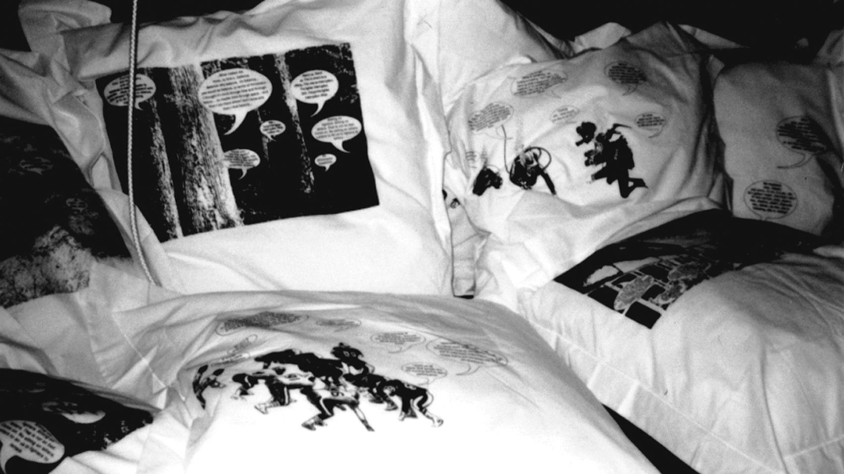 Nadia Lauro – Narrative pillows - Narrative pillows 2001